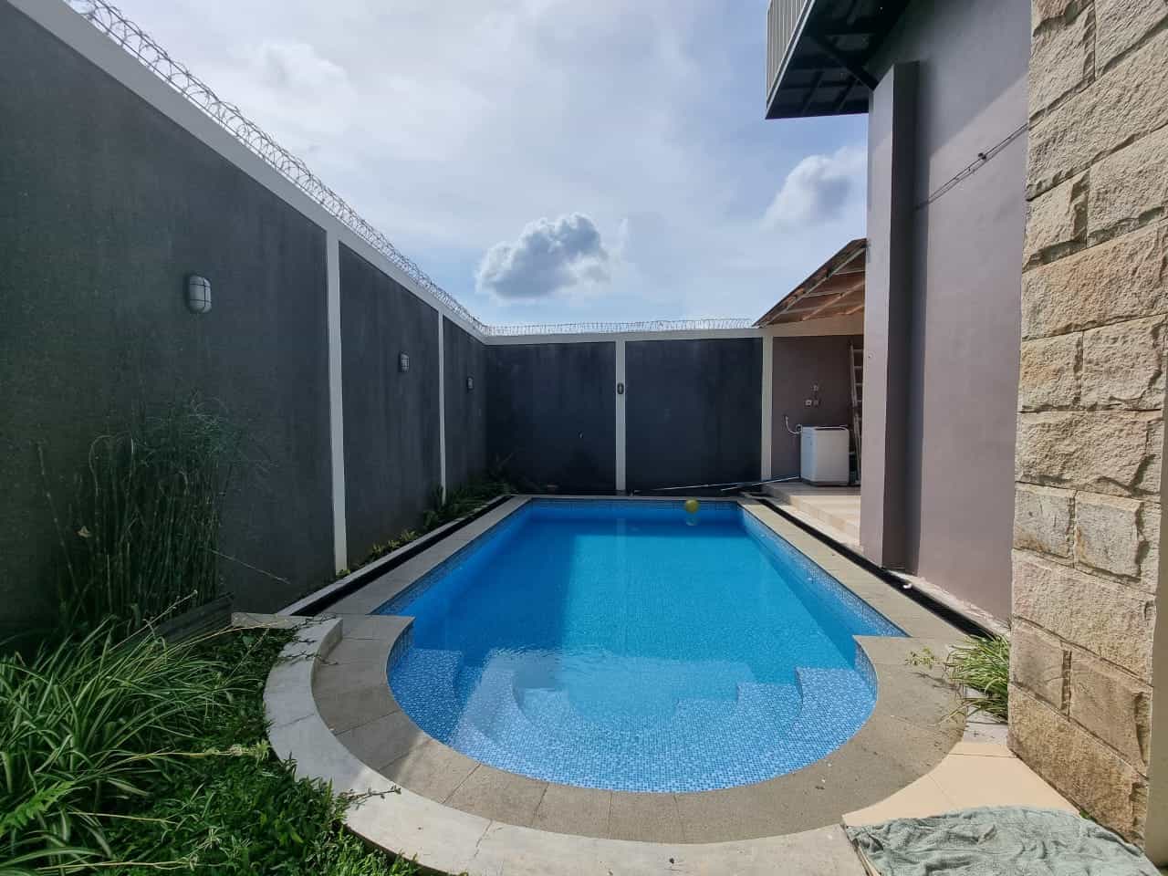 Villa Safira Batu