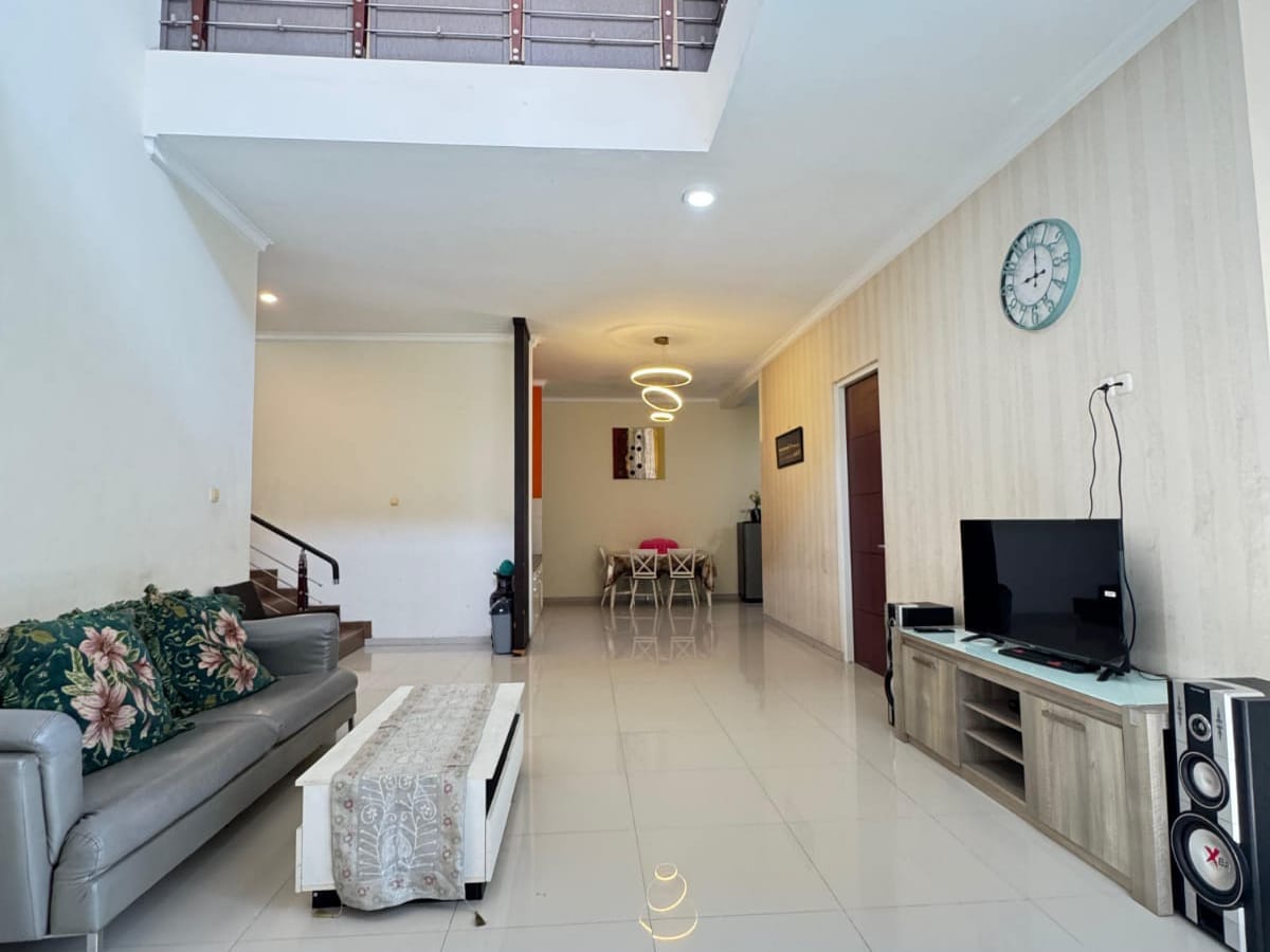 Villa Grand Kota Batu