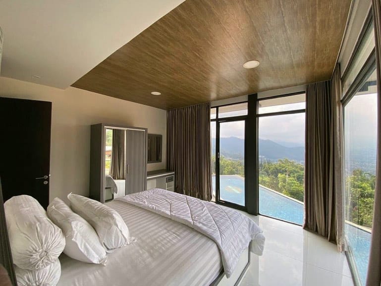 Villa 13 Kamar Batu