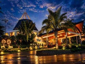 17+ Hotel di Batu Malang Terbaik dan Favorit Wisatawan Villa Batu Malang Klub Bunga Butik Resort Batu Malang dengan suasana sejuk dan pemandangan taman