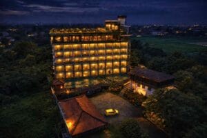 17+ Hotel di Batu Malang Terbaik dan Favorit Wisatawan Villa Batu Malang The Batu Hotel Villas Batu Malang dengan suasana sejuk dan pemandangan pegunungan