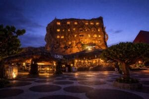 17+ Hotel di Batu Malang Terbaik dan Favorit Wisatawan Villa Batu Malang Pohon Inn Hotel Batu Malang dekat Jatim Park dengan suasana unik